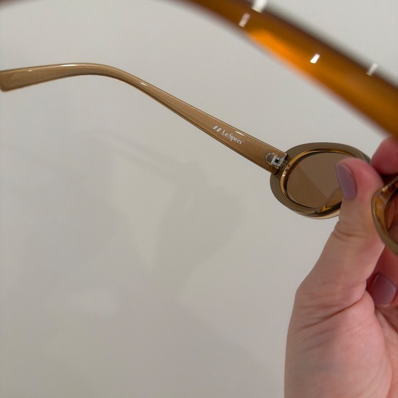 Le Specs Outta Love Sunglasses - Picture 3 of 4